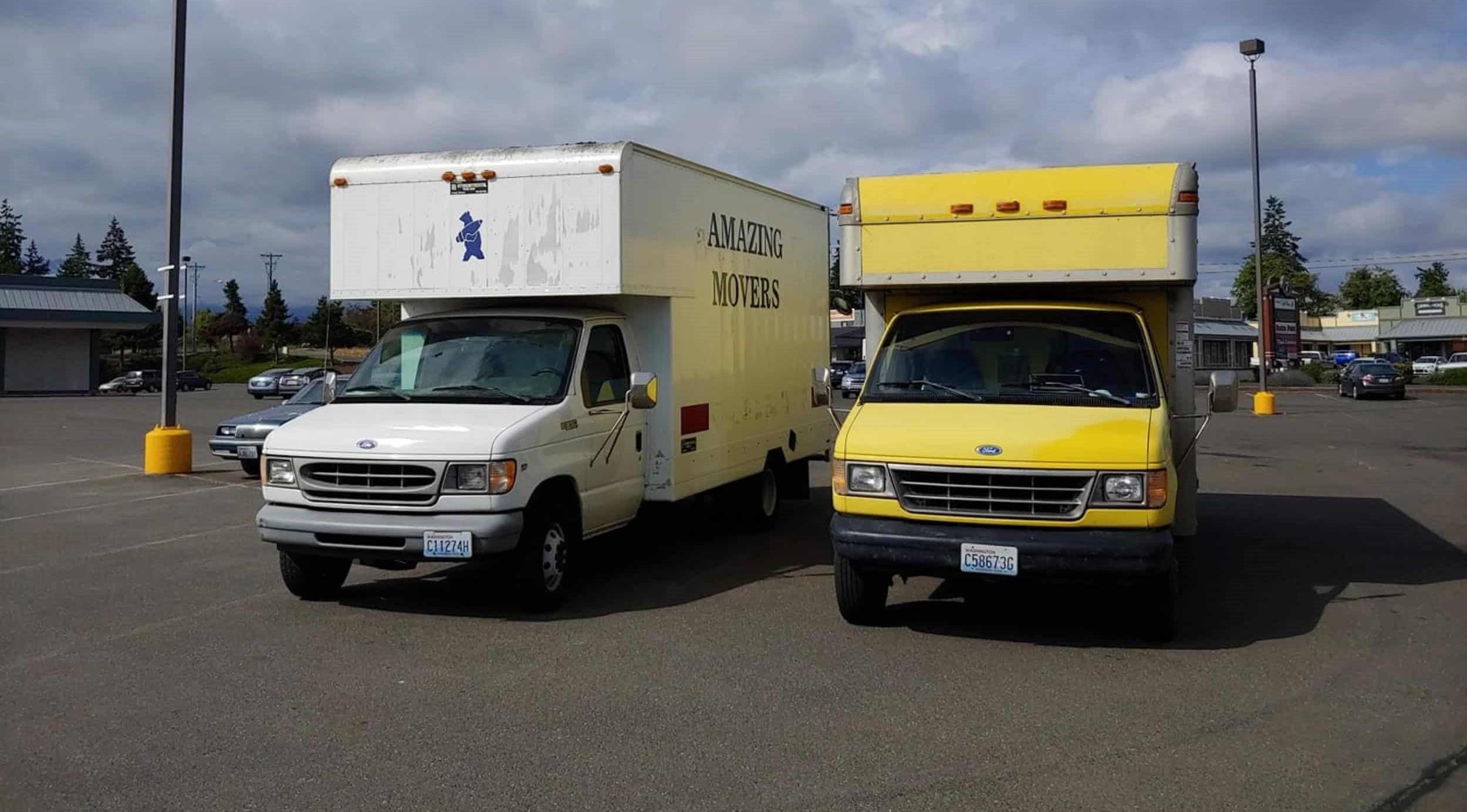 Professional couch and sofa movers in Lake Forest Park, WA