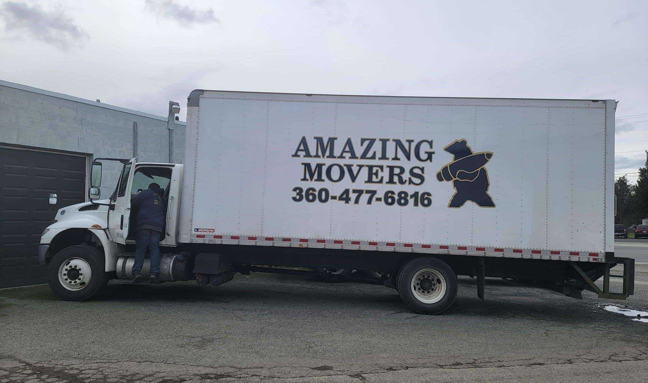 Darrington, WA's efficient sofa and couch moving services